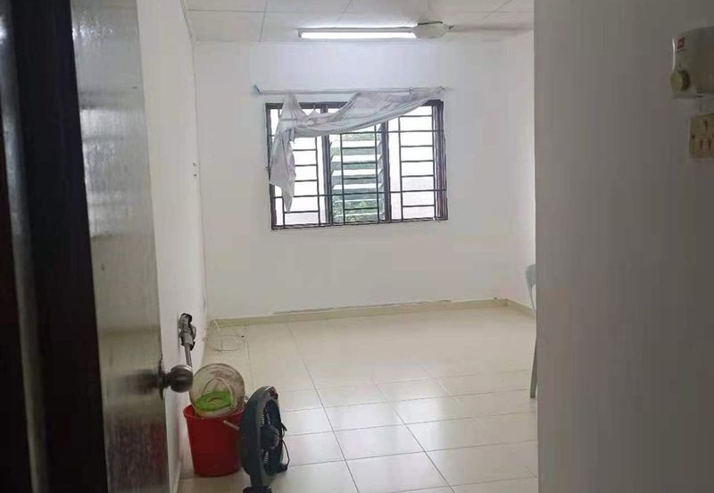Taman Sri Plentong