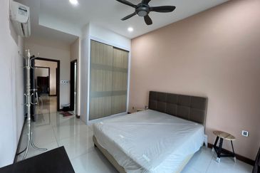 Paragon Suites @ CIQ