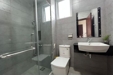 Paragon Suites @ CIQ