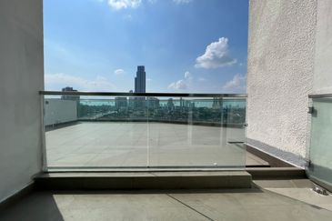 Paragon Suites @ CIQ