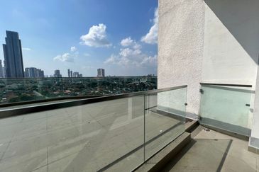 Paragon Suites @ CIQ