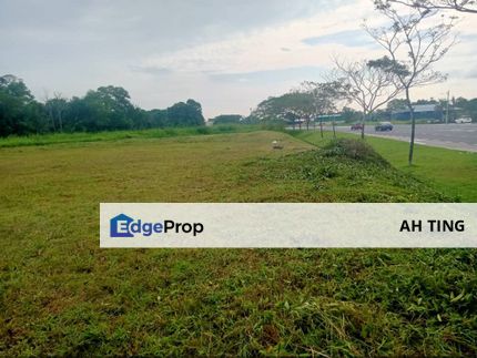 Commercial Land For Car Show Room @ Kota Tinggi , Johor, Kota Tinggi