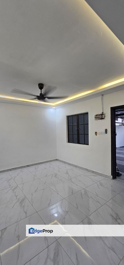 Double Storey Terrace House Bandar Seri Alam , Johor, Johor Bahru