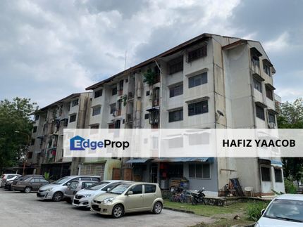 FLAT PKNS (LEVEL 3) SEKSYEN 24, SHAH ALAM, Selangor, Shah Alam