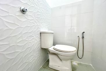 [REFURBISHED] SHOP APARTMENT TAMAN TENAGA KAJANG BANGI