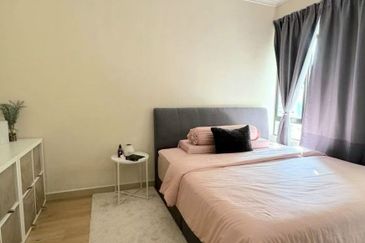 Royal Domain Sri Putramas II