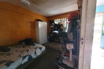 Flat PKNS AU3 (Blok 1 - 6)