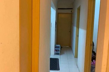 Residensi Bistaria, Ukay Bistari