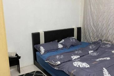 Residensi Bistaria, Ukay Bistari