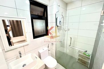 FULLY FURNISHED with 2 Carparks CONDO l CONEZION @ IOI CITY RESORT, PUTRAJAYA