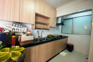 Pangsapuri Jati Selatan