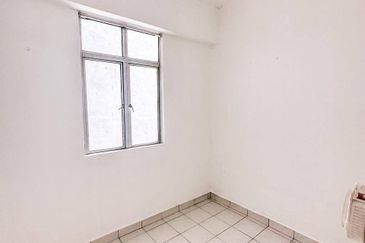 Tasik Heights Apartment