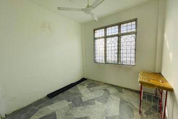 Kenanga Apartment, Puchong