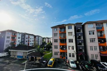 Kenanga Apartment, Puchong