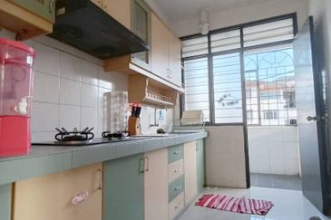 Sri Baiduri Apartment