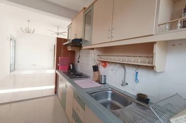 Sri Baiduri Apartment