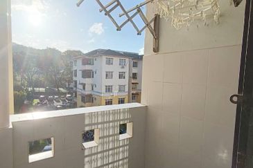 Sri Baiduri Apartment