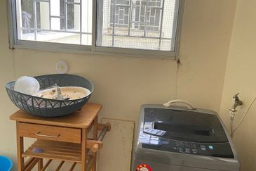 Pangsapuri Kristal (Crystal Tower), Taman Bukit Indah