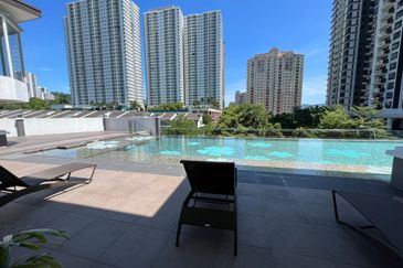 Royalle Condominium @ North Kiara