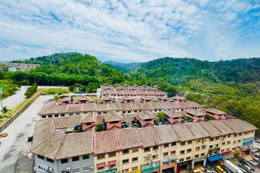 Spring Ville Apartment, Ukay Perdana
