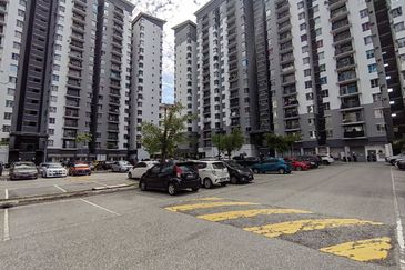 Residensi Laguna Biru 2