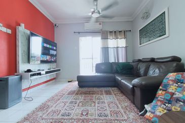 Pangsapuri Kristal (Crystal Tower), Taman Bukit Indah