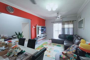 Pangsapuri Kristal (Crystal Tower), Taman Bukit Indah