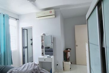 Pangsapuri Kristal (Crystal Tower), Taman Bukit Indah