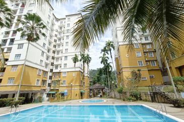 Pangsapuri Kristal (Crystal Tower), Taman Bukit Indah