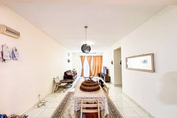 Villa Residence @ Goodview Heights