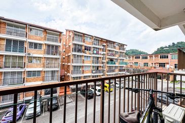 Villa Residence @ Goodview Heights