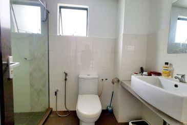 Emerald Hill, Taman Bukit Indah