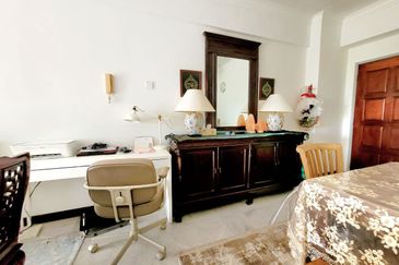 Emerald Hill, Taman Bukit Indah