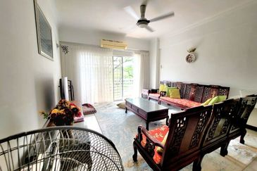 Emerald Hill, Taman Bukit Indah