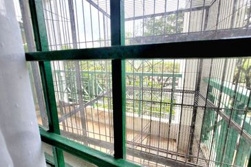 Emerald Hill, Taman Bukit Indah