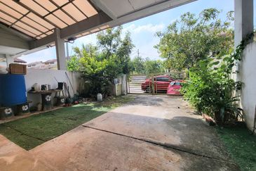 Kota Puteri, Batu Arang