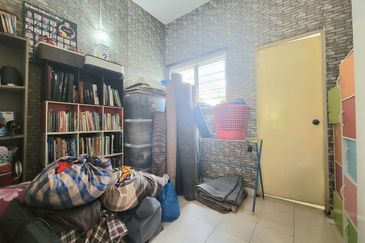 Kota Puteri, Batu Arang