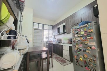 Kota Puteri, Batu Arang