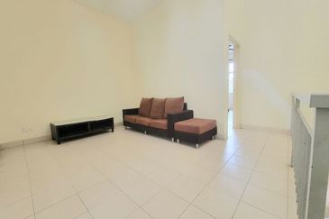 Kota Puteri, Batu Arang