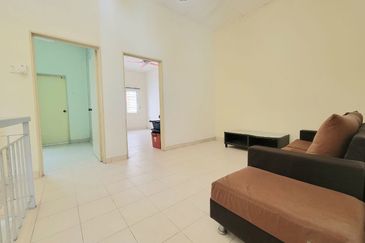 Kota Puteri, Batu Arang