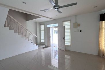 Jalan SP 10 @ Bandar Saujana Putra