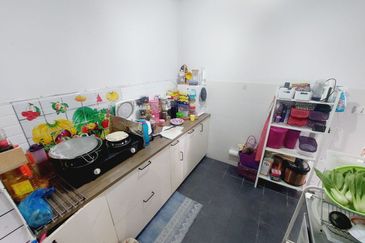 Residensi Laguna Biru 2