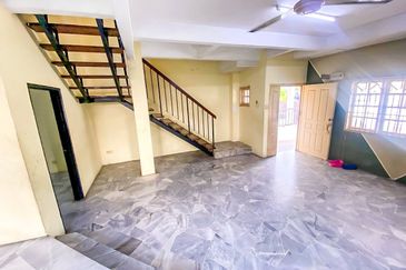 Bandar Country Homes