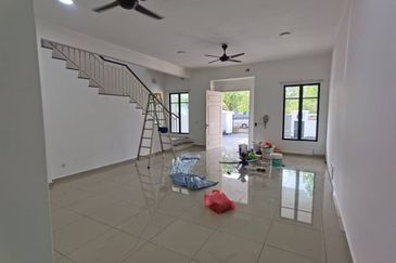 Cradleton @ Eco Majestic