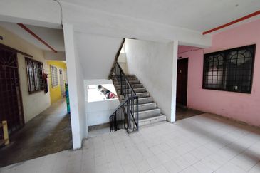 Taman Kajang Sentral (TKS Business Centre)