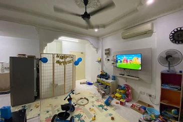 City Garden Palm Villa Condominium