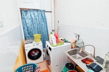 City Garden Palm Villa Condominium