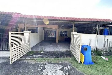 Bandar Mahkota Banting (Brooklands)