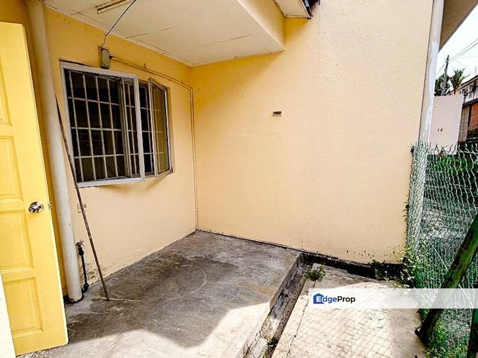 2 Storey Terrace Taman Taming Emas, Sg Chua Kajang, Selangor, Kajang