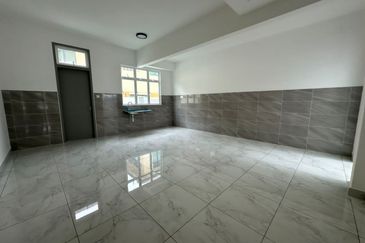 Freehold Gated Guarded Double Storey Semi D nr Bertam Cheng Melaka